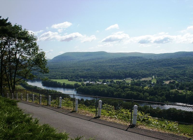 Sugarloaf Mountain, Massachusetts