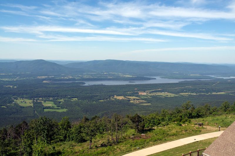 Magazine Mountain Region