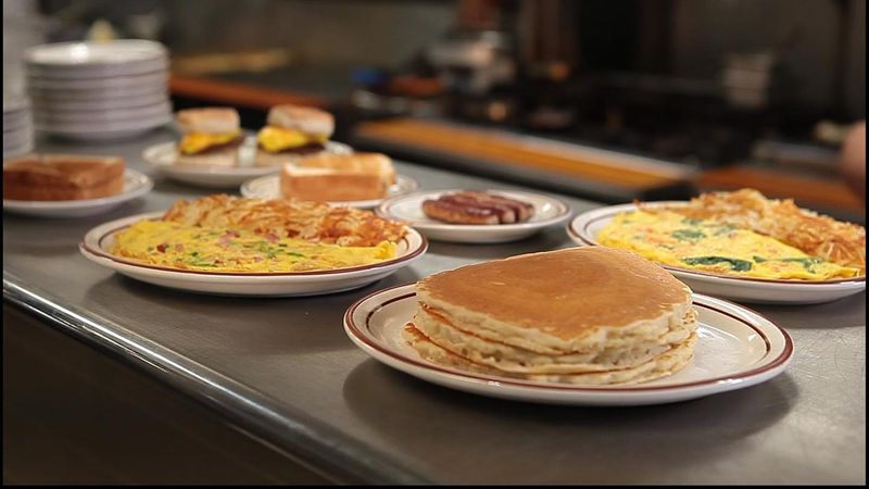 Leo’s Coney Island – Southfield
