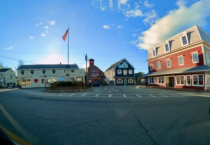 Dock Square