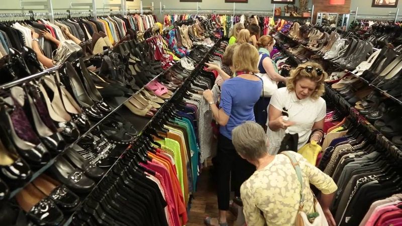 Plato’s Closet – Roseville