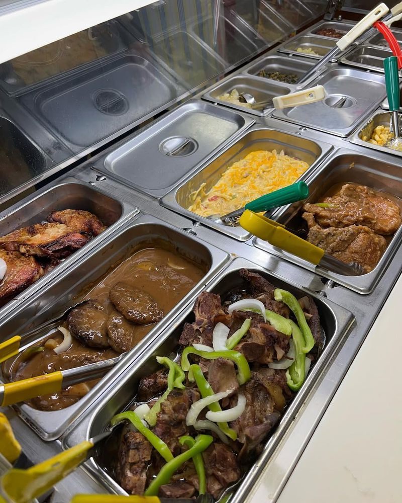 Aunt B’s Soul Food Restaurant — Tupelo