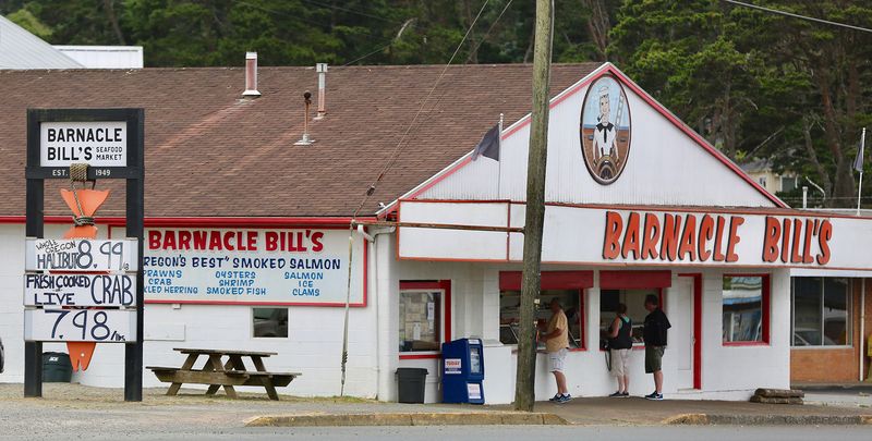 Barnacle Bill’s Seafood Market — Lincoln City