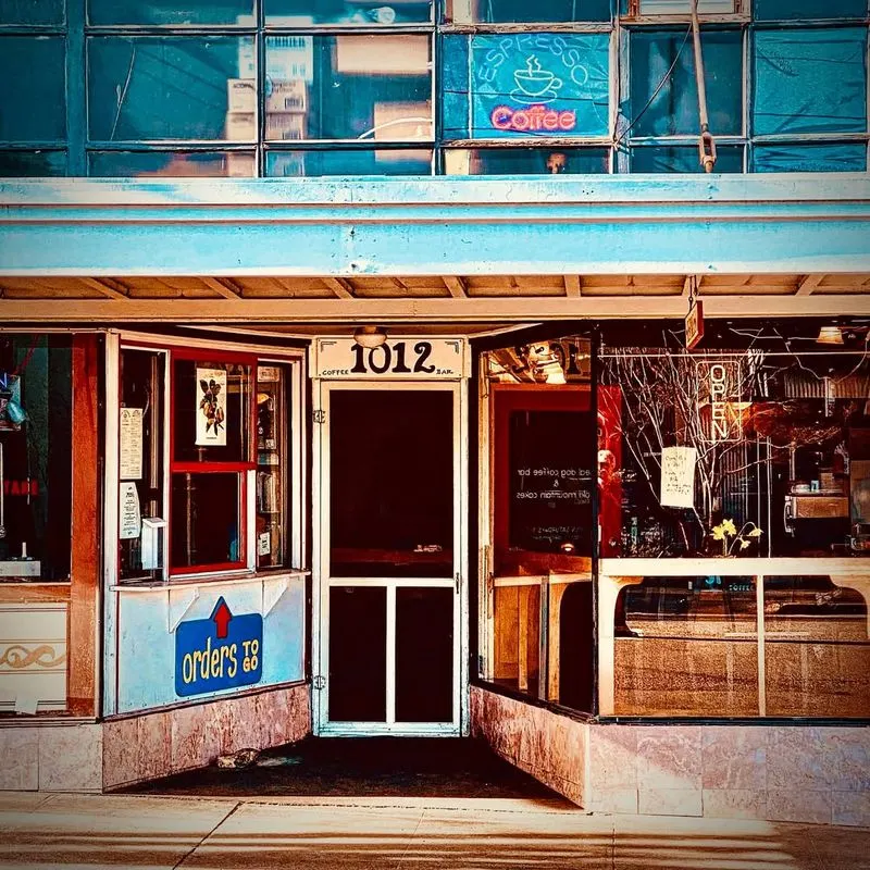 Local Food and Coffee Scene