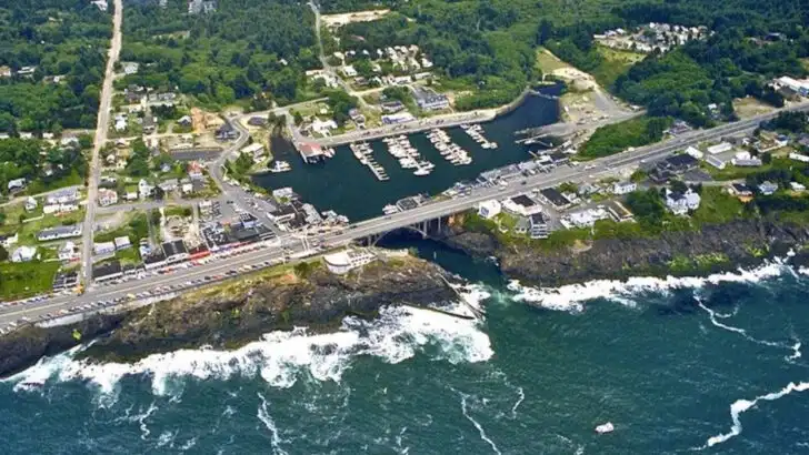 Once Sleepy Oregon Coast Towns Locals Now Avoid on Weekends
