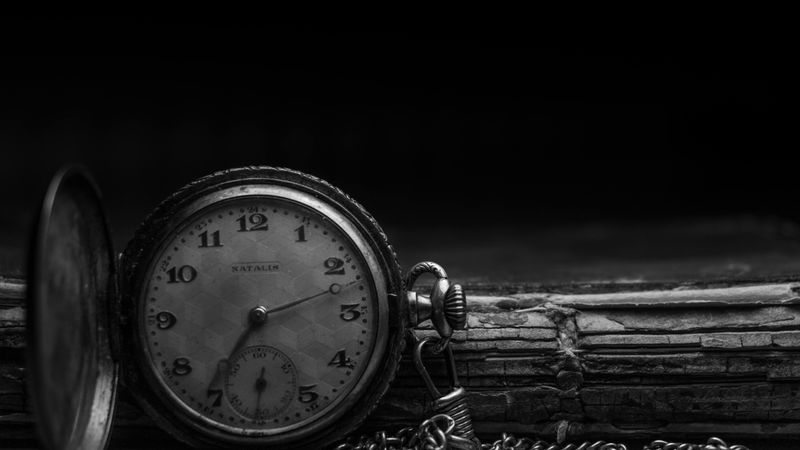 Relying too much on last-minute bookings