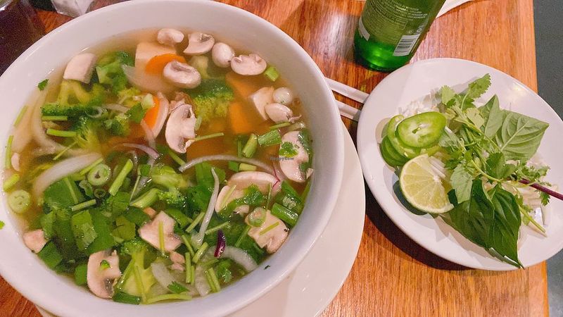 Pho Saigon — Glen Allen