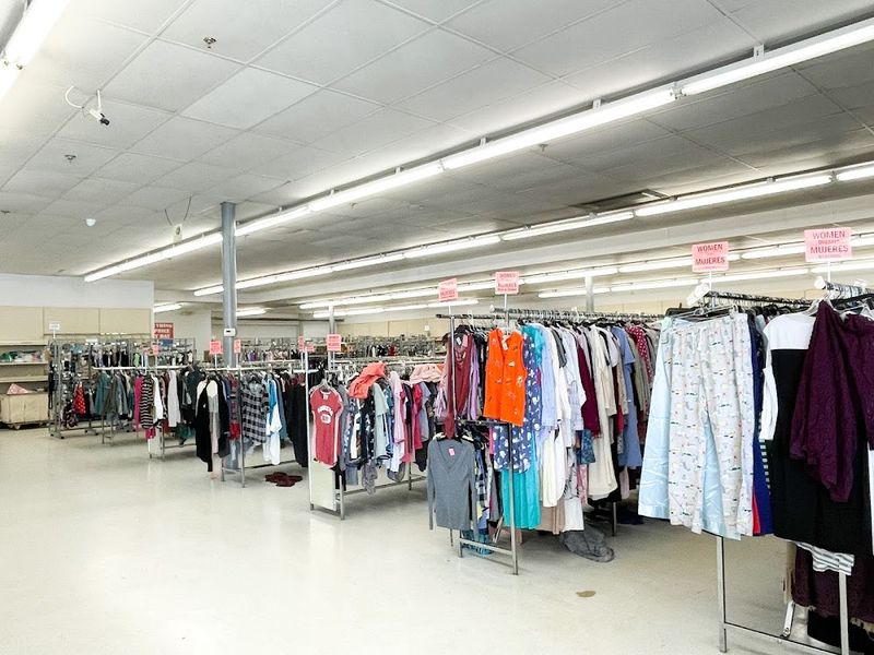 Payless Thrift – Oklahoma City