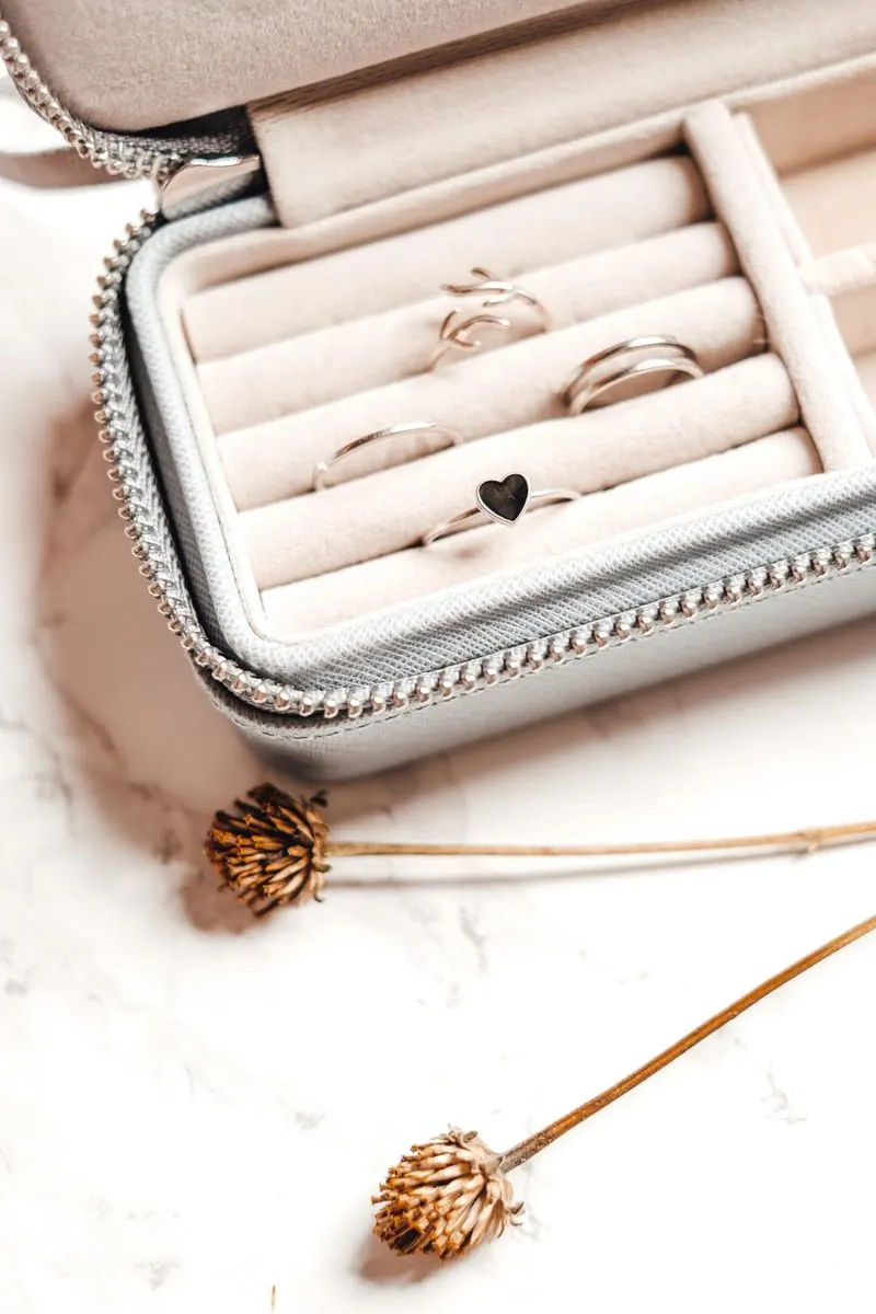 Compact Jewelry Case