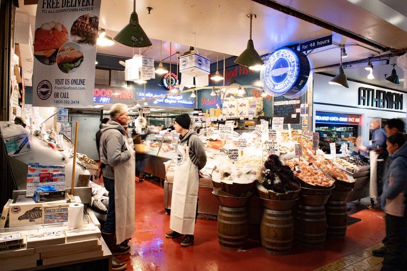 Pure Food Fish Market – Pike Place Market
