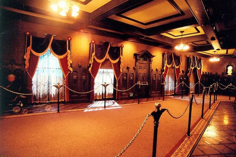 Haunted Mansion (DL)