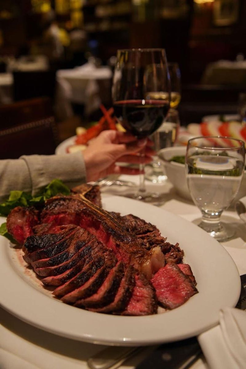 Gallaghers Steakhouse (Theater District)