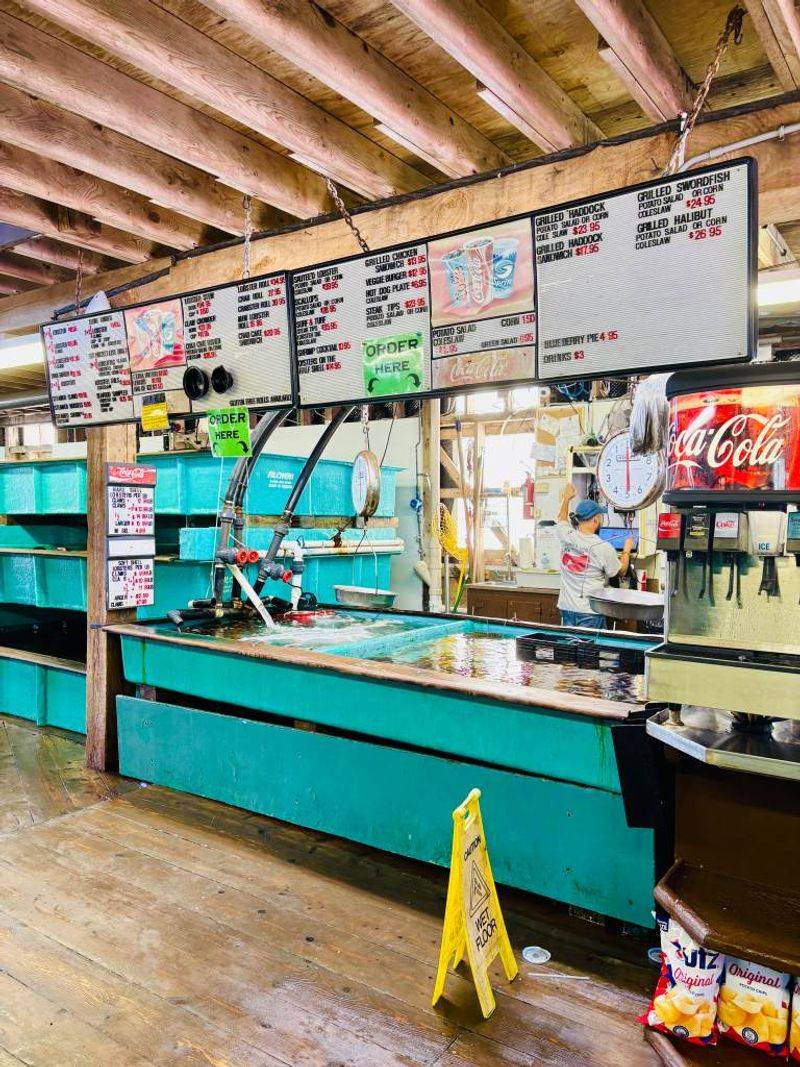 Young’s Lobster Pound & Seafood Restaurant