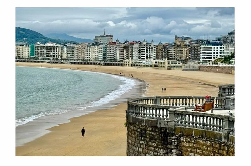 Paseo de La Concha — San Sebastián, Spain
