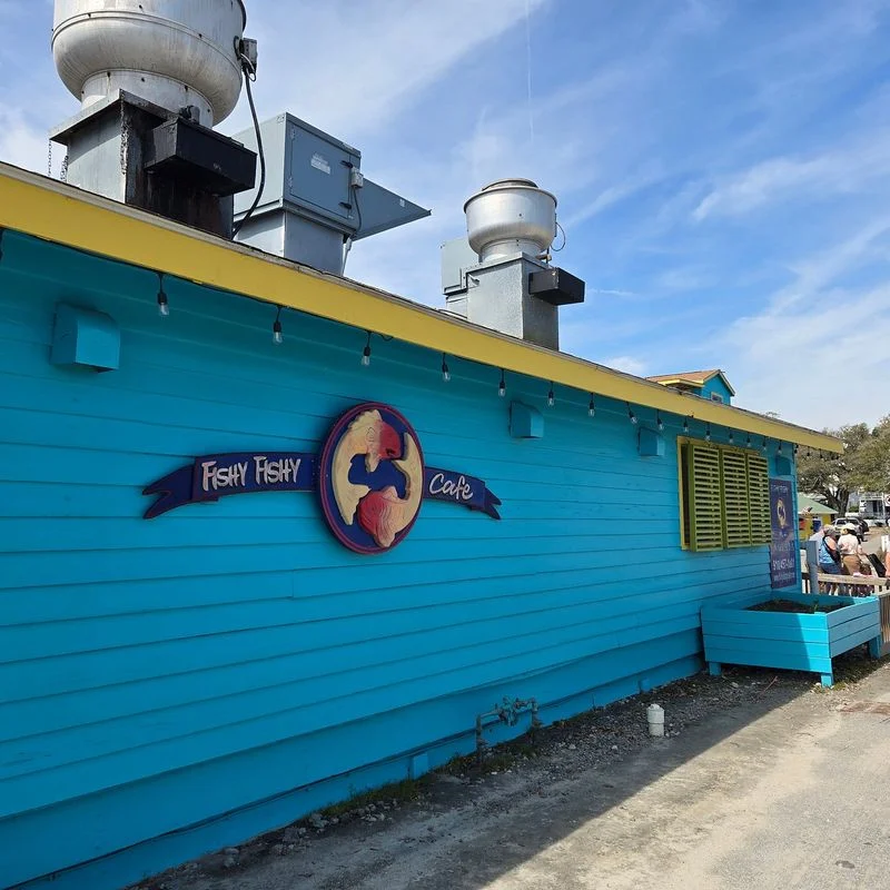 Fishy Fishy Café