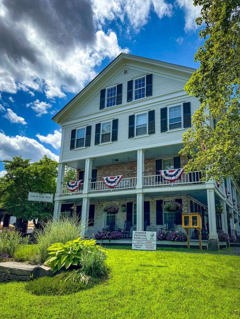 Grafton Inn — Grafton