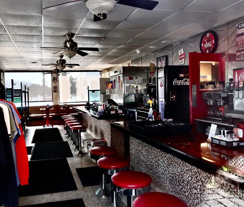 Lindy's Diner