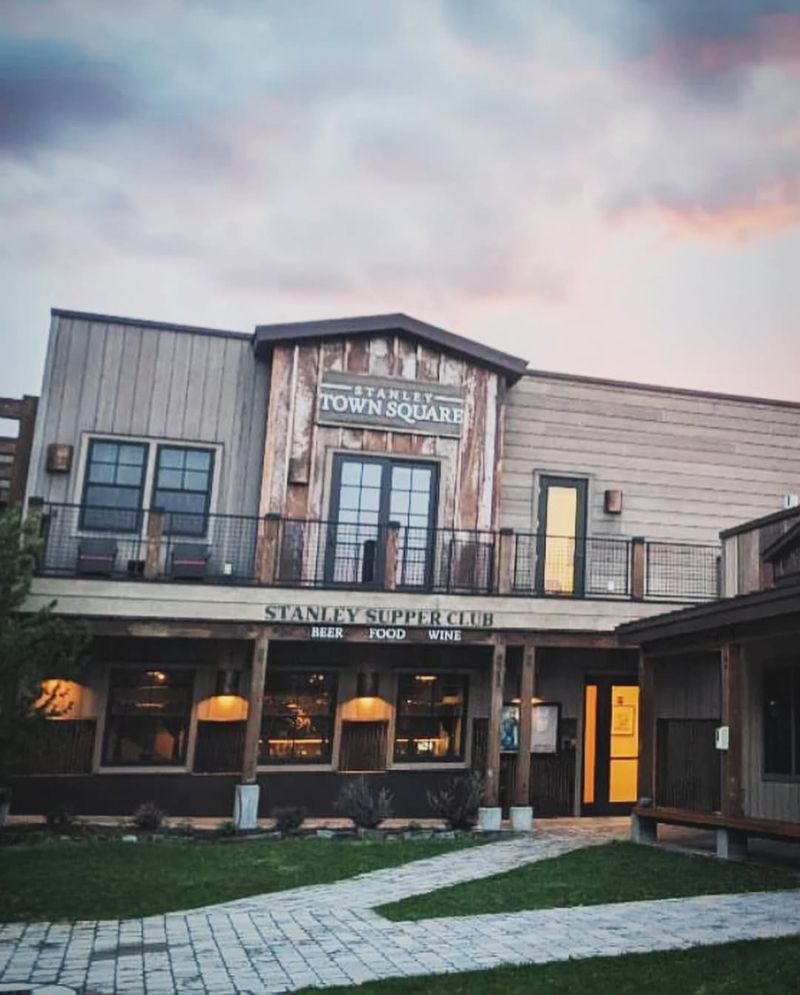 Stanley Supper Club—Stanley (Sawtooth Valley)