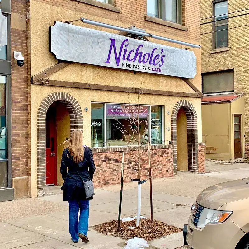 Nichole’s Fine Pastry & Café