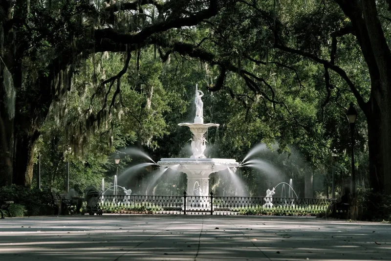 Savannah, Georgia – Spring Before the Rush