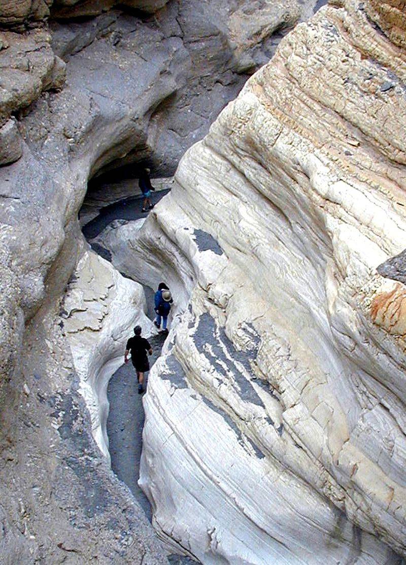Mosaic Canyon