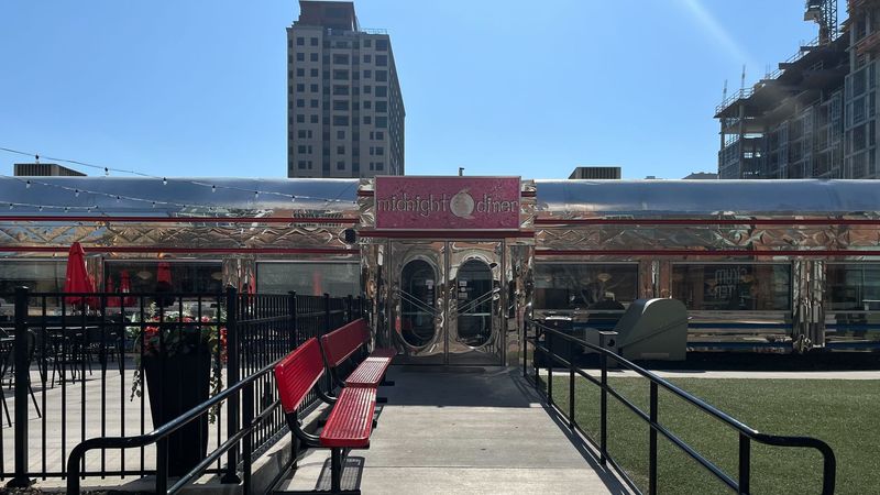 Midnight Diner – Charlotte