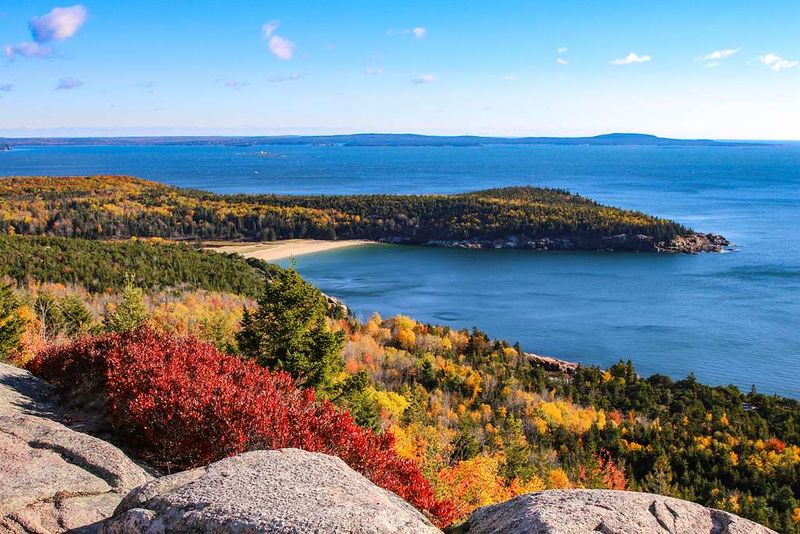 Bar Harbor, Maine – Crisp Air and Empty Trails