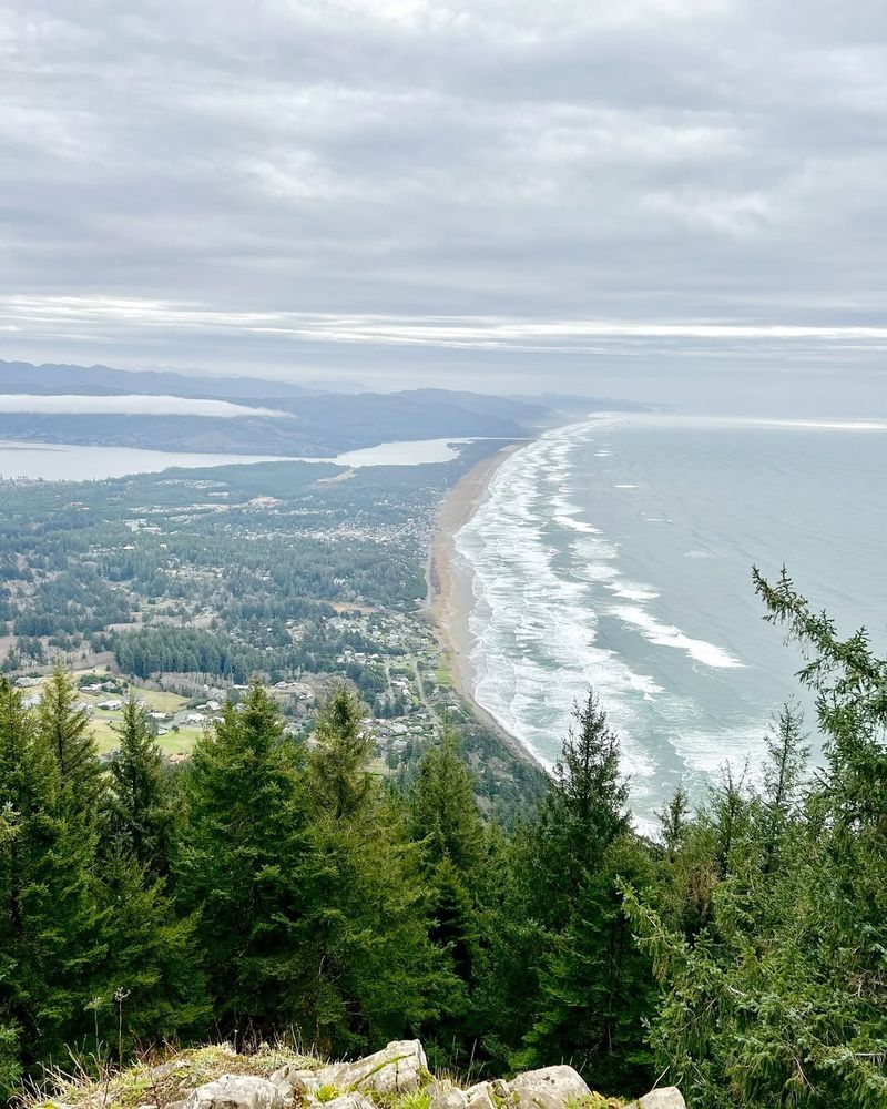 Neahkahnie Mountain