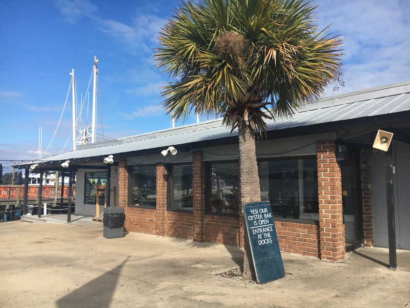 Hudson’s Seafood House on the Docks – Hilton Head Island