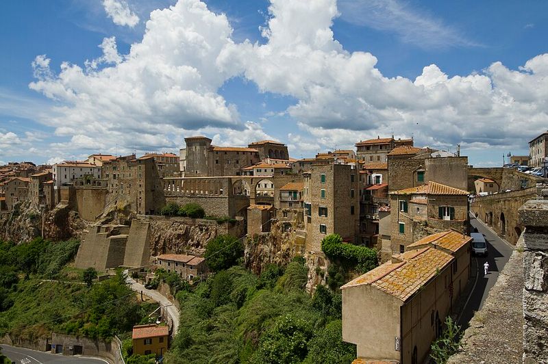 Pitigliano