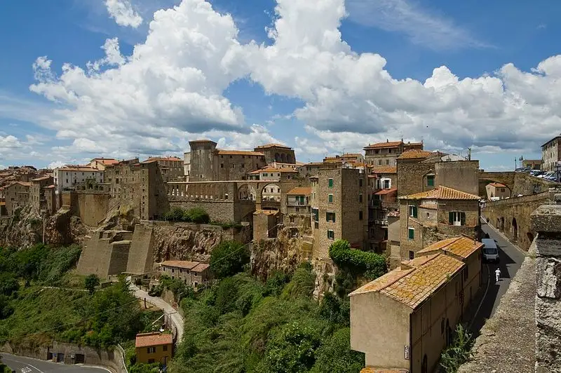 Pitigliano