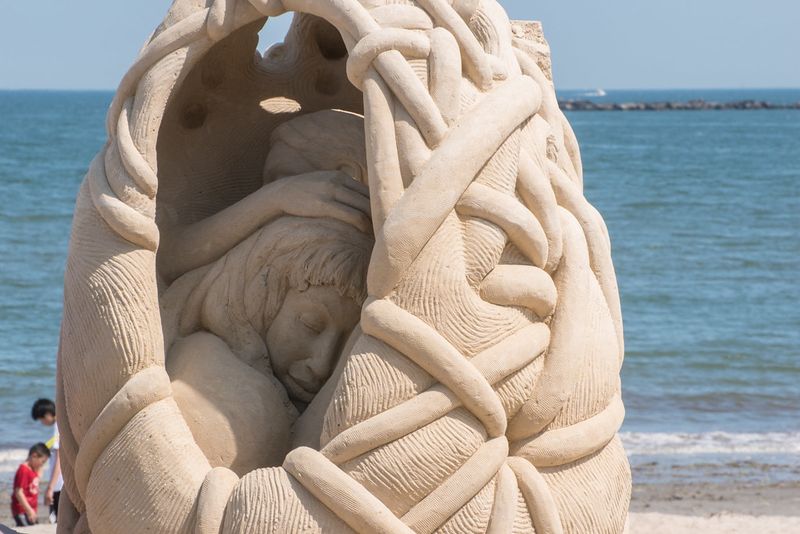 Revere Beach International Sand Sculpting Festival — Massachusetts, USA