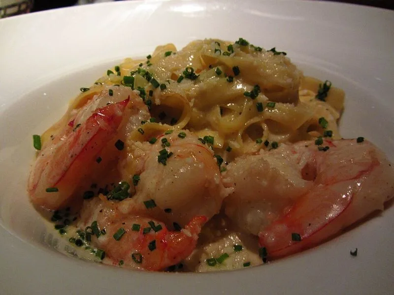 Skip: Fettuccine Alfredo