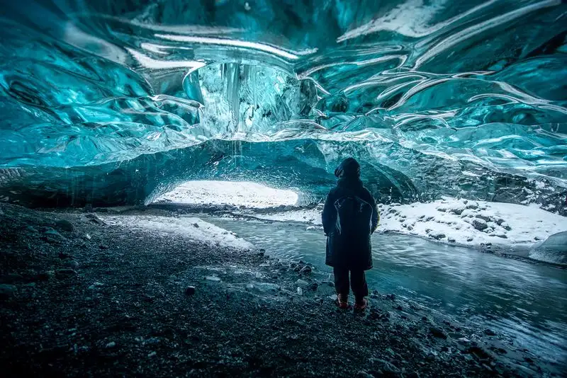 Tour Ice Caves