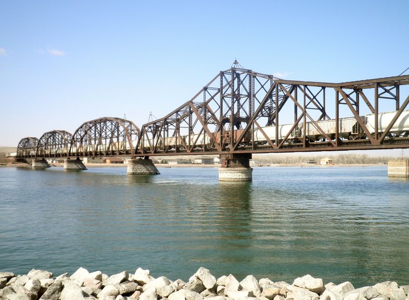 Missouri River Walking Trail