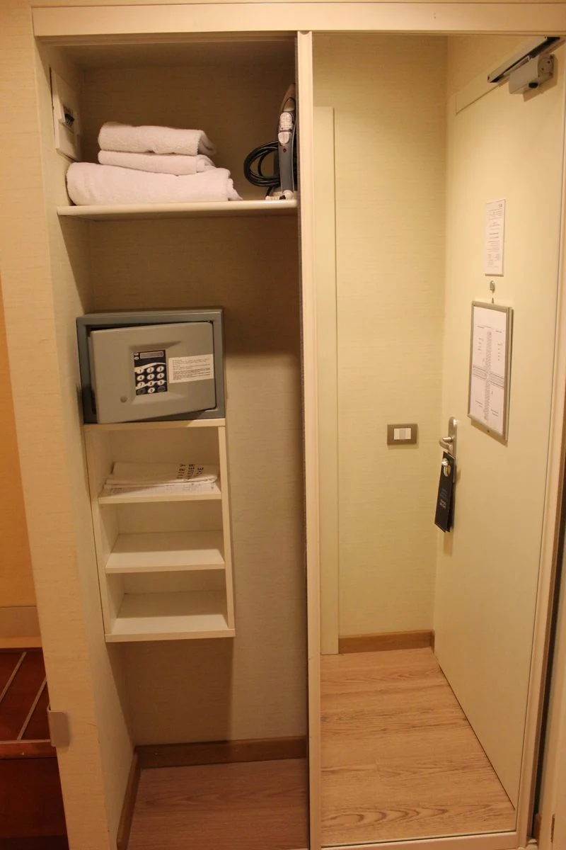 Overloading the Safe