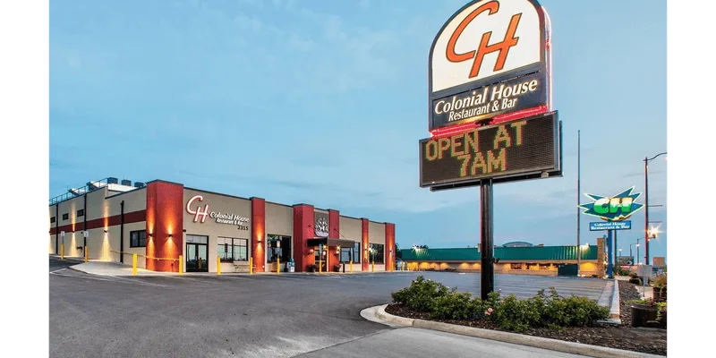 Colonial House Restaurant & Bar (Rapid City)