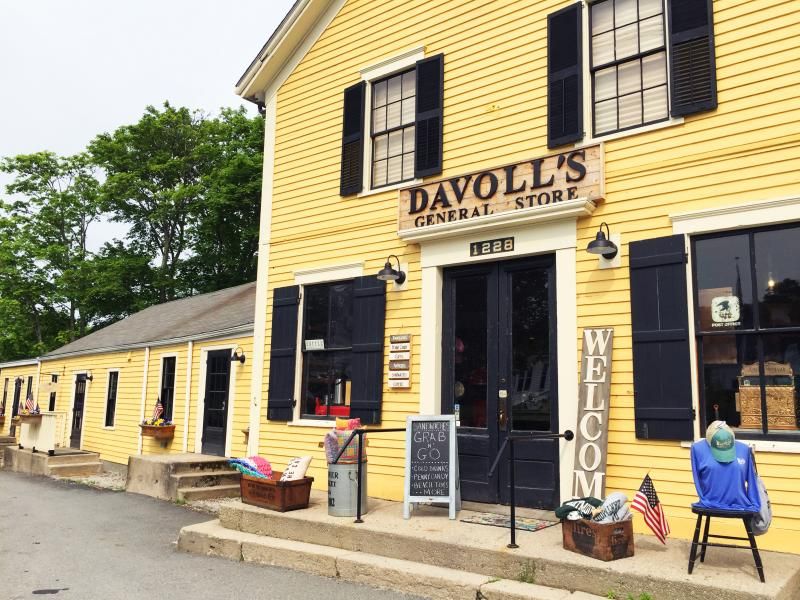 Davoll’s General Store