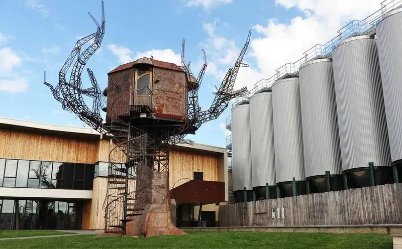 Dogfish Head Brewings & Eats (Milton)