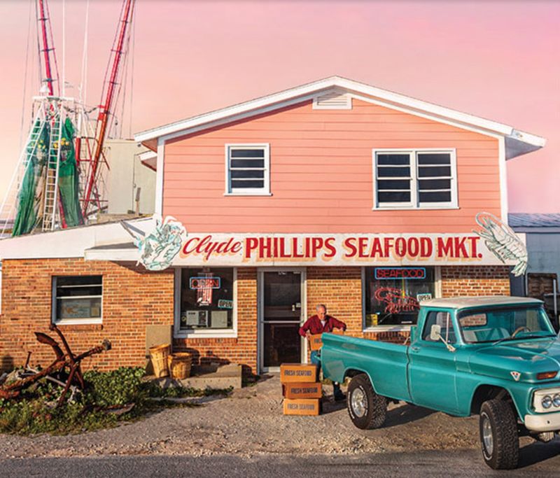 Clyde Phillips Seafood (market & counter) — Swansboro