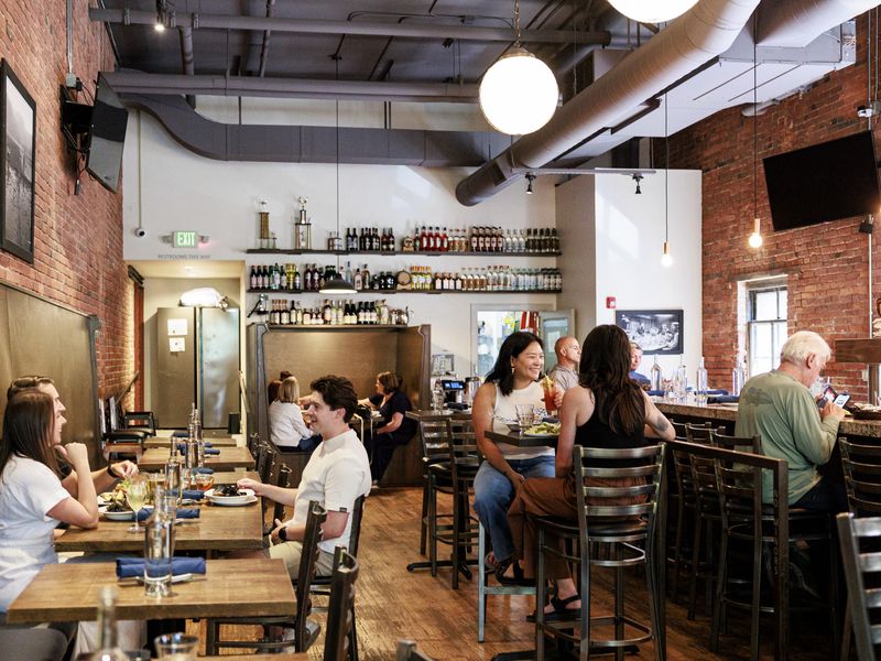 Taylor Shellfish Oyster Bar