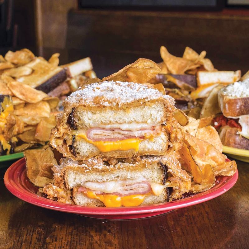 Melt Bar & Grilled — Lakewood (Cleveland area)