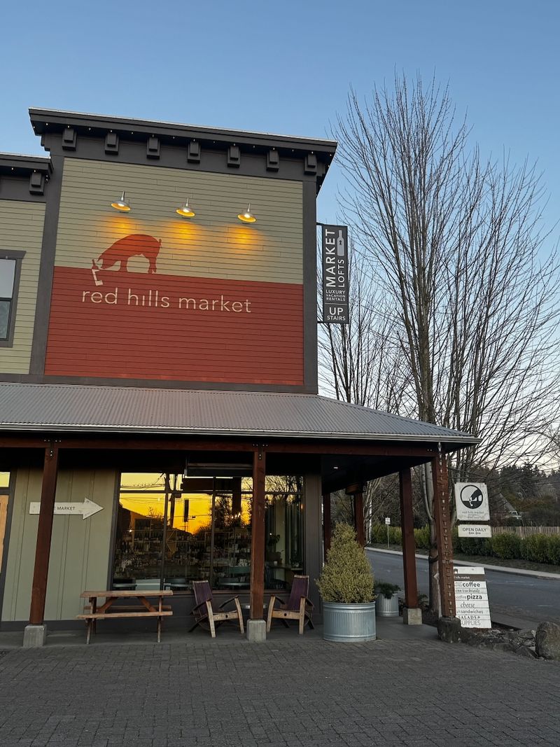 Red Hills Market — Dundee (Willamette Valley)