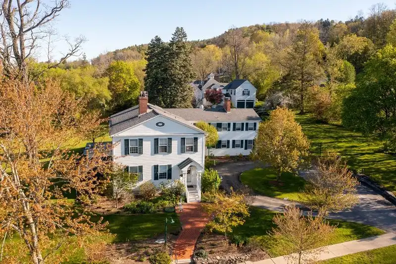 Jessica’s at Swift House Inn (Middlebury)