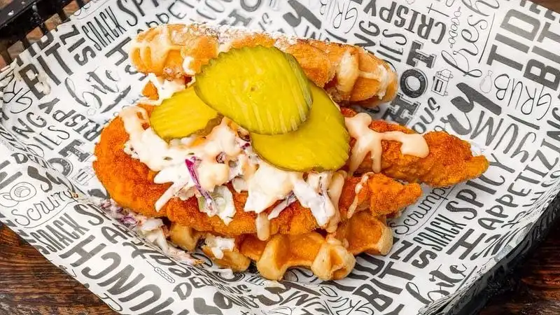 Skorpios Gyros (Newark)