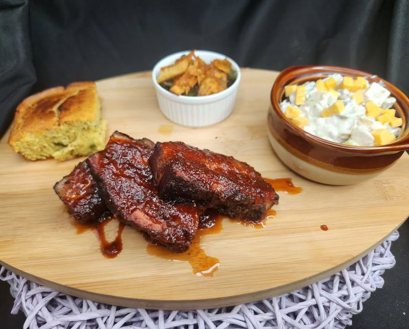 Cliff’s Dive Bar & Grill — Cedar Rapids