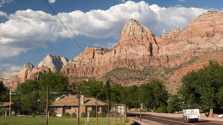 The Once Quiet Towns in Utah National Park Country That Tourists Overran