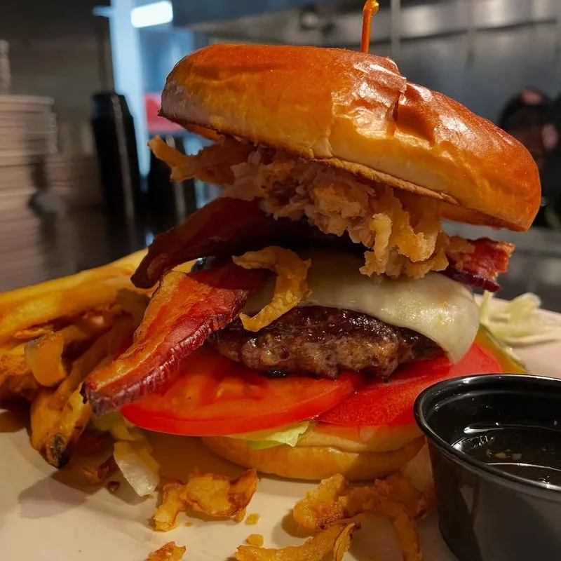 Sarna’s Classic Grill—Columbia Heights