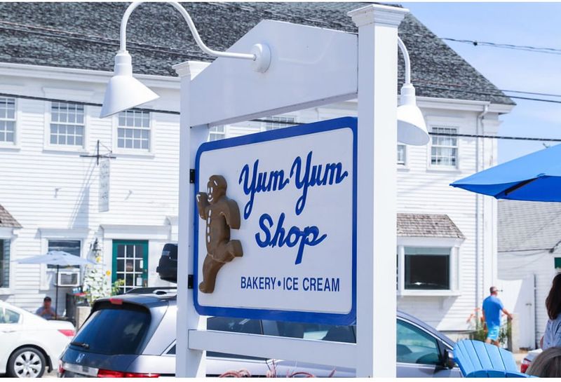 Main Street Ice Cream Shops