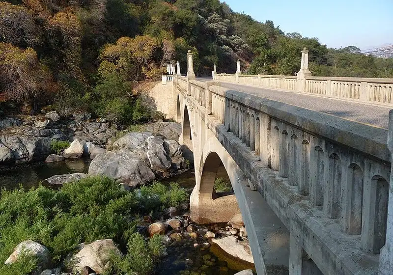 Three Rivers, California